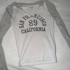 Hollister Kids White and Gray Long Sleeve Tee